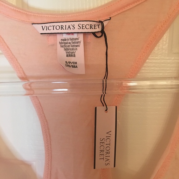 Victoria’s Secret - Firm Price - Picture 2 of 3